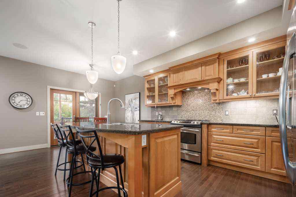 MLS® A2255830 - 24 Aspen Meadows Green SW in Aspen Woods Calgary, Residential
