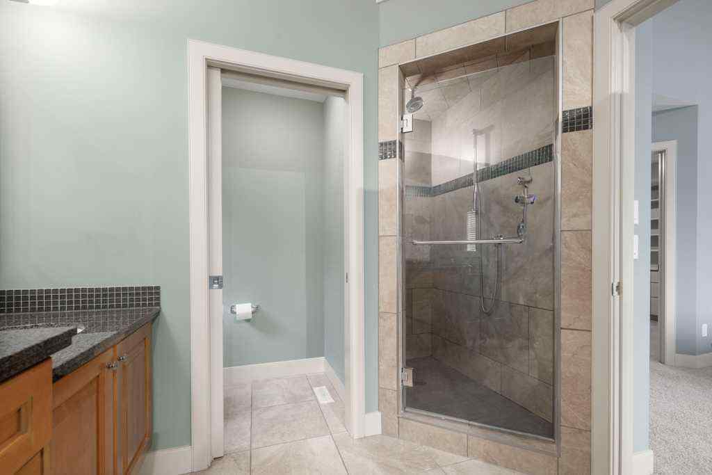 MLS® A2255830 - 24 Aspen Meadows Green SW in Aspen Woods Calgary, Residential