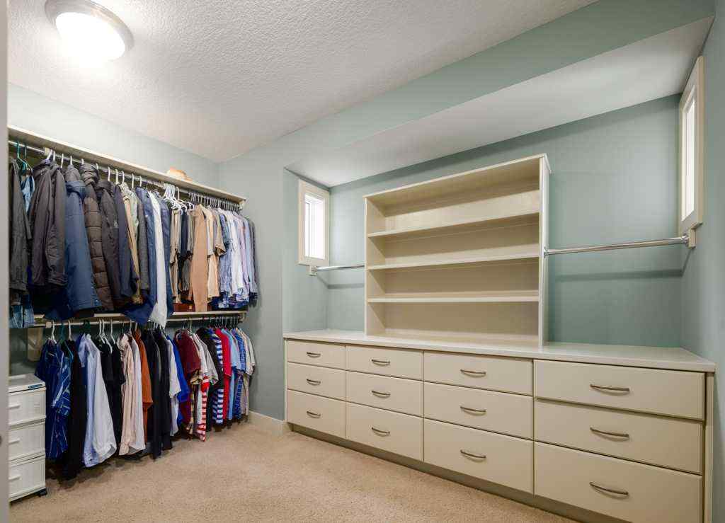 MLS® A2255830 - 24 Aspen Meadows Green SW in Aspen Woods Calgary, Residential