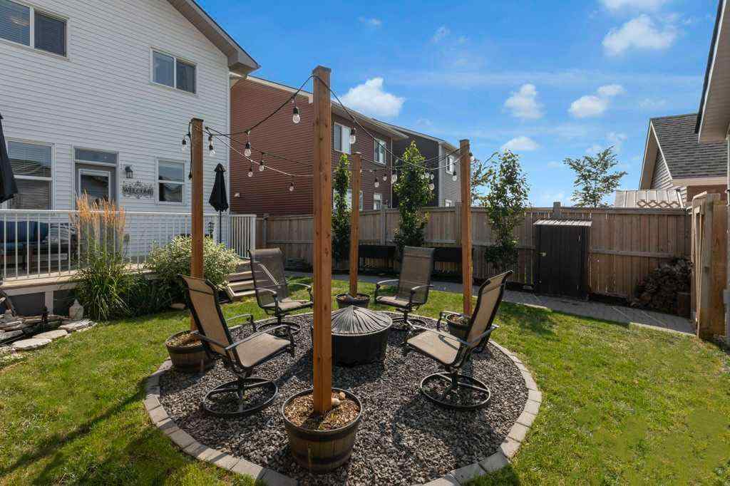 MLS® A2255831 - 204 Vista Drive  in NONE Crossfield, Residential