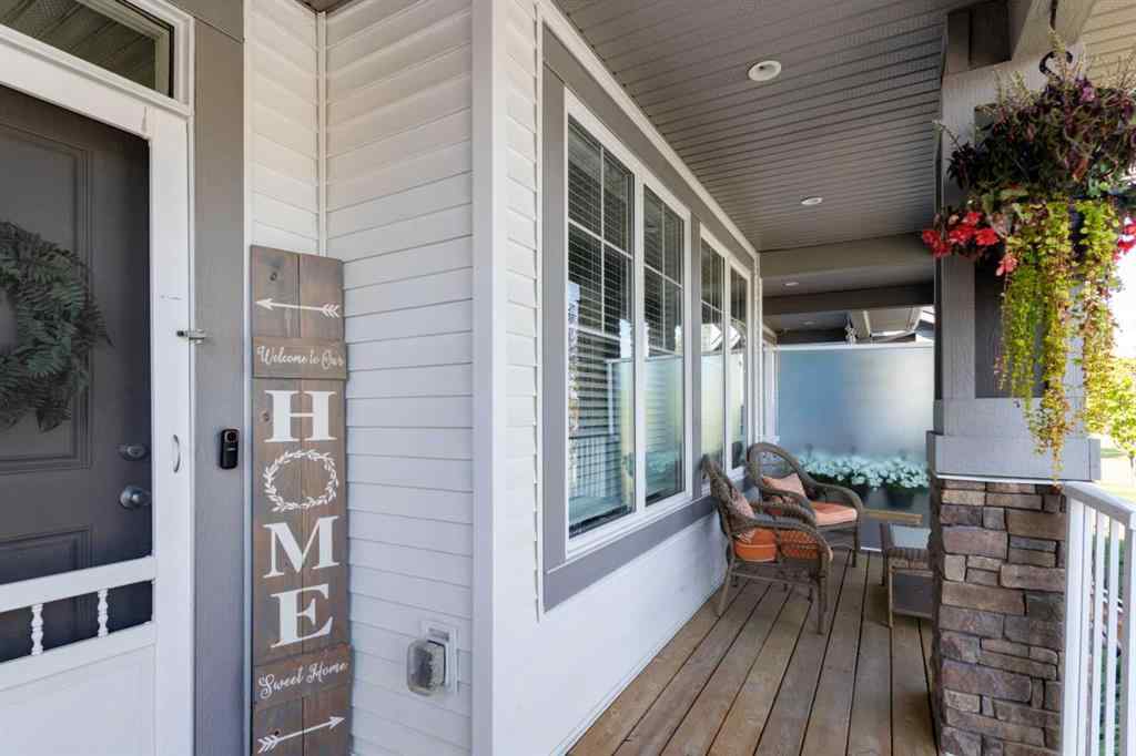 MLS® A2255831 - 204 Vista Drive  in NONE Crossfield, Residential