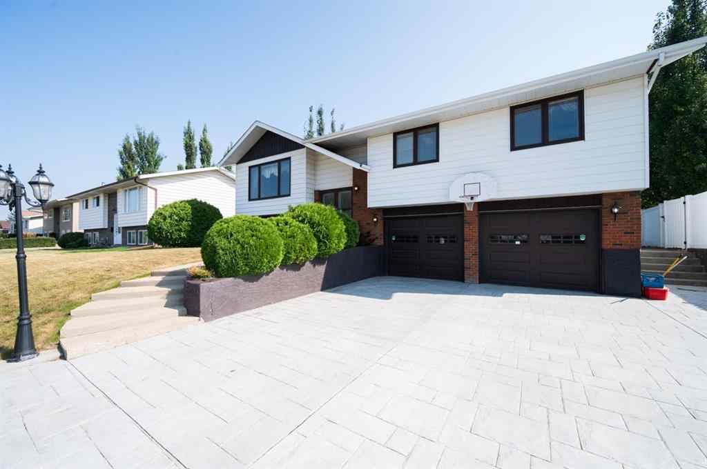 MLS® A2255832 - 23 Berry Avenue  in Bower Red Deer, Residential