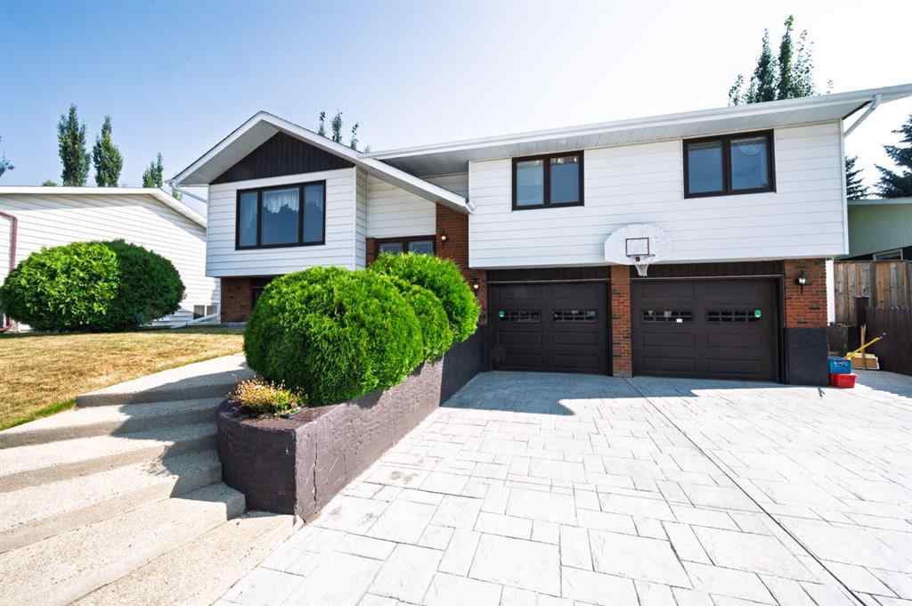 MLS® A2255832 - 23 Berry Avenue  in Bower Red Deer, Residential