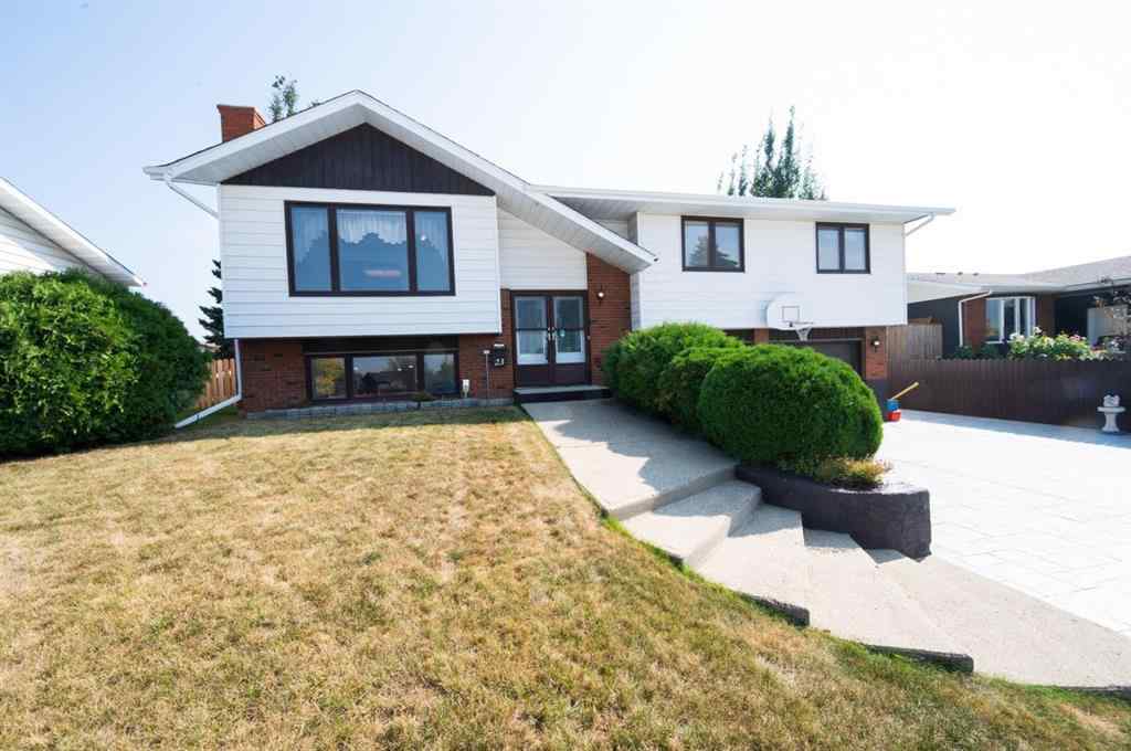 MLS® A2255832 - 23 Berry Avenue  in Bower Red Deer, Residential