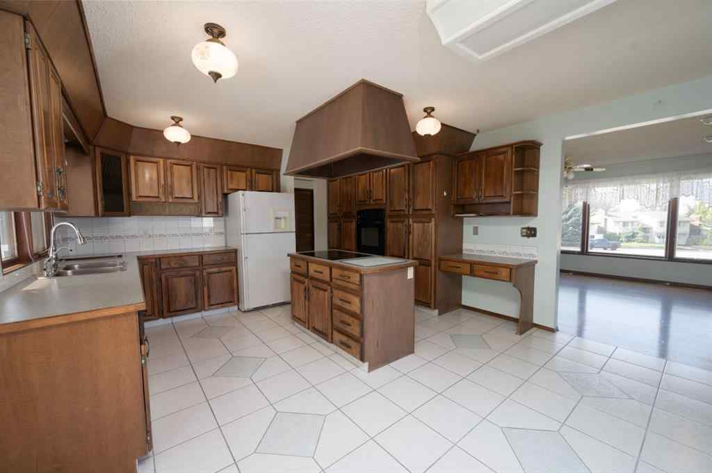 MLS® A2255832 - 23 Berry Avenue  in Bower Red Deer, Residential