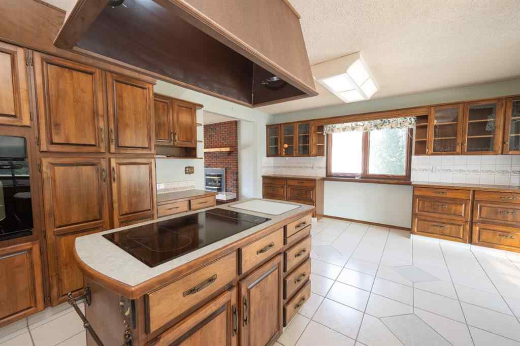 MLS® A2255832 - 23 Berry Avenue  in Bower Red Deer, Residential