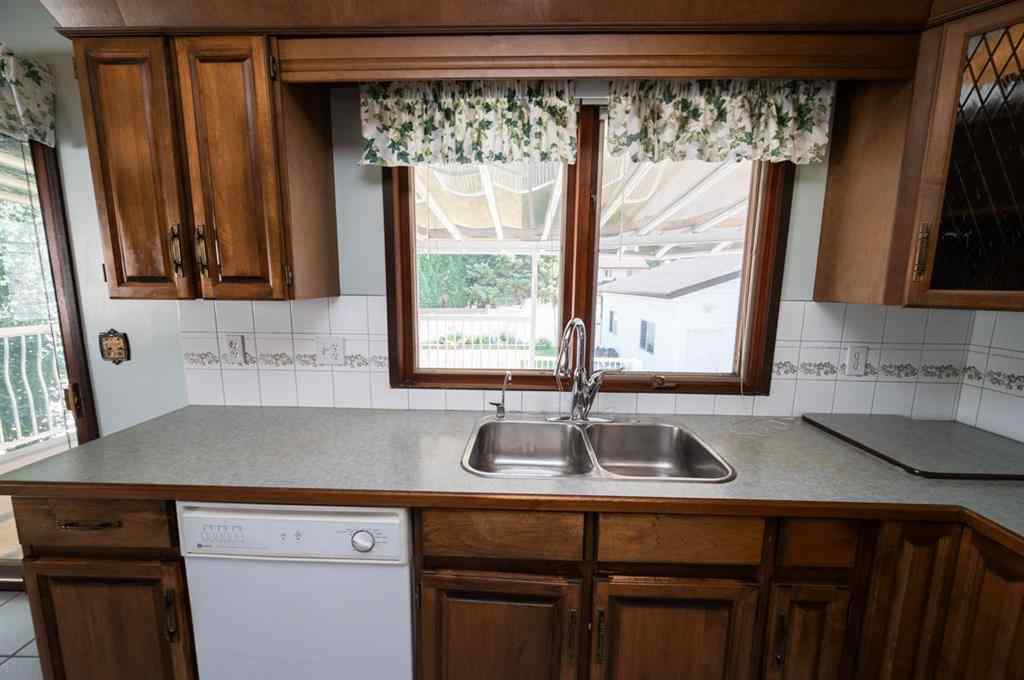 MLS® A2255832 - 23 Berry Avenue  in Bower Red Deer, Residential