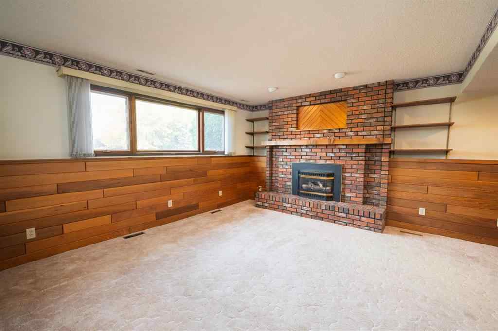 MLS® A2255832 - 23 Berry Avenue  in Bower Red Deer, Residential