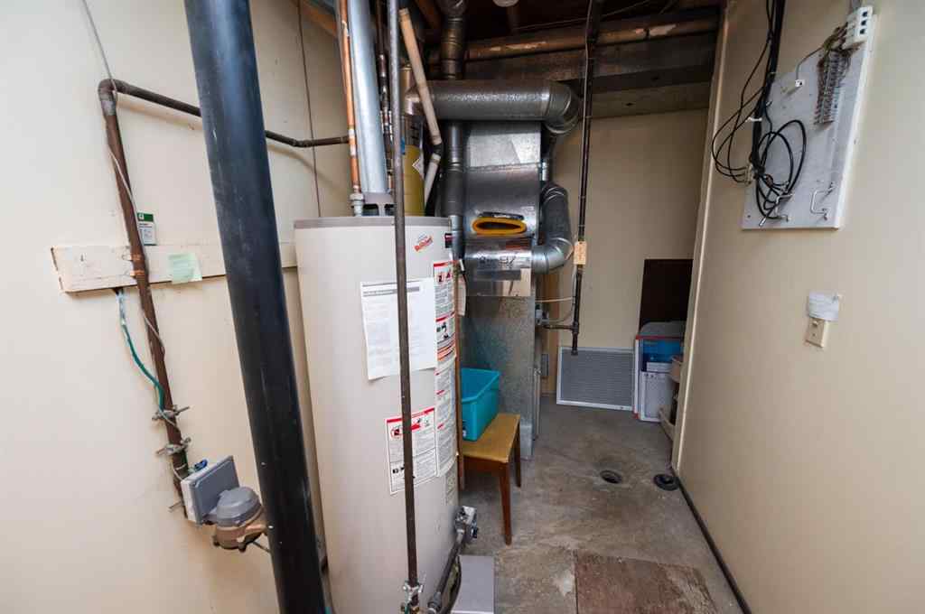 MLS® A2255832 - 23 Berry Avenue  in Bower Red Deer, Residential