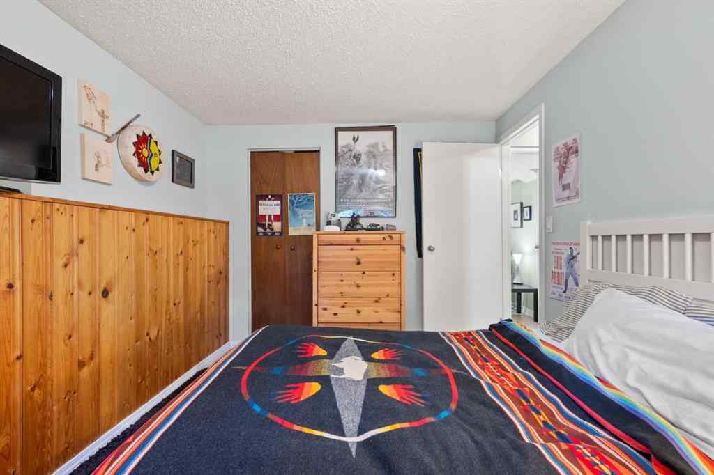 MLS® A2255843 - 489 Lake Ontario Place SE in Lake Bonavista Calgary, Residential