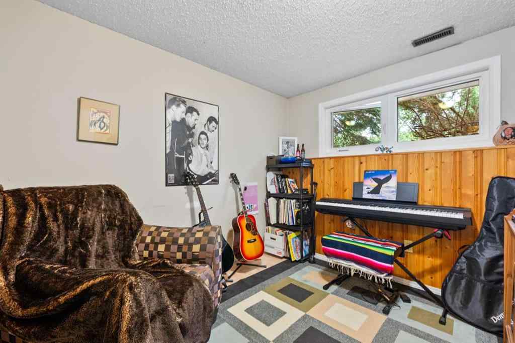 MLS® A2255843 - 489 Lake Ontario Place SE in Lake Bonavista Calgary, Residential