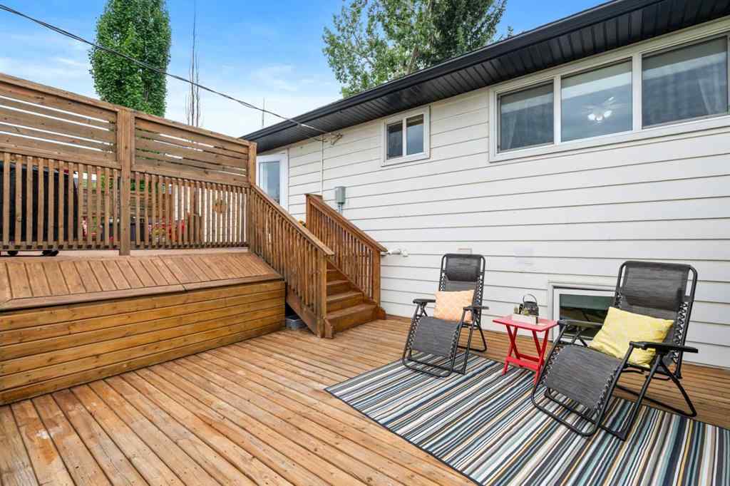 MLS® A2255843 - 489 Lake Ontario Place SE in Lake Bonavista Calgary, Residential