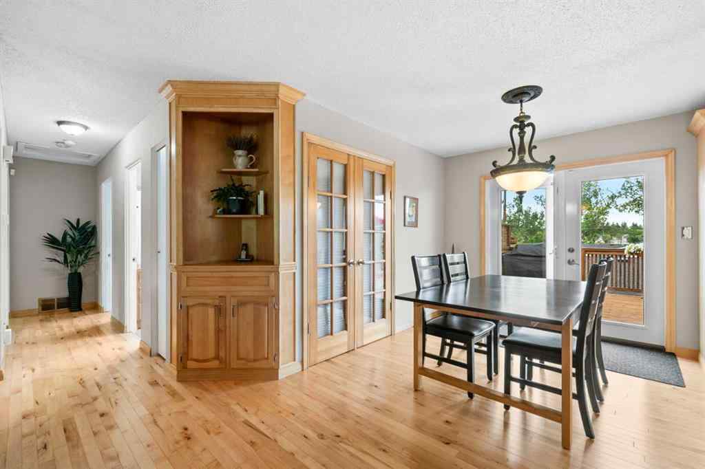 MLS® A2255843 - 489 Lake Ontario Place SE in Lake Bonavista Calgary, Residential