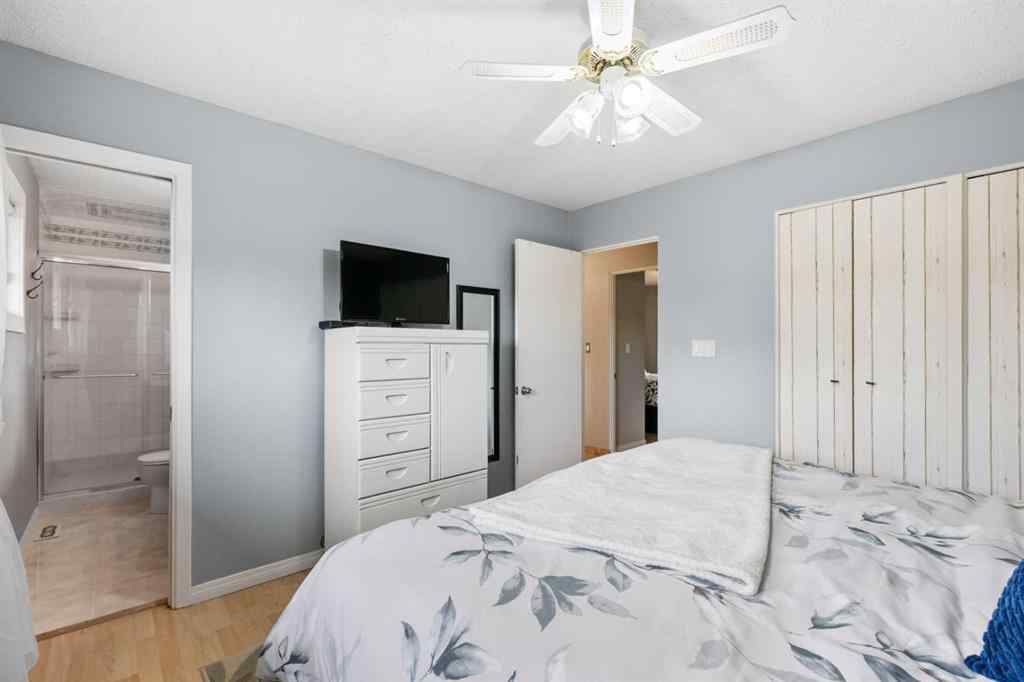 MLS® A2255843 - 489 Lake Ontario Place SE in Lake Bonavista Calgary, Residential