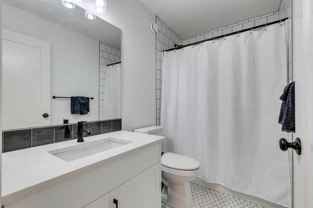 MLS® A2255845 - 150 Creekstone Passage SW in Pine Creek Calgary, Residential