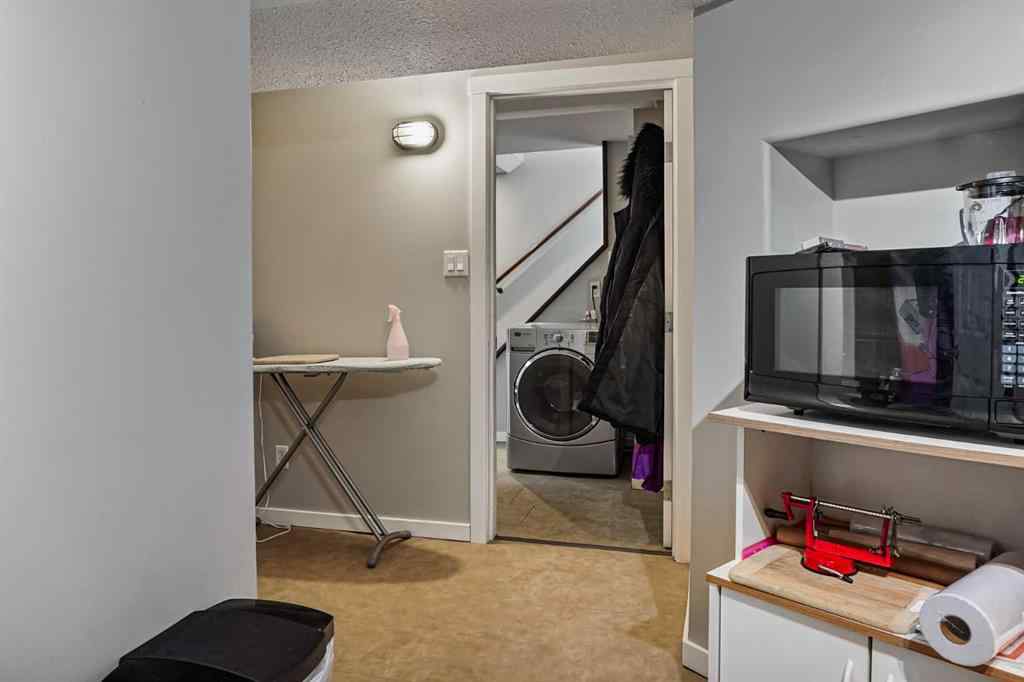 MLS® A2255851 - 518 21 Street S in Upper Eastside Lethbridge, Residential