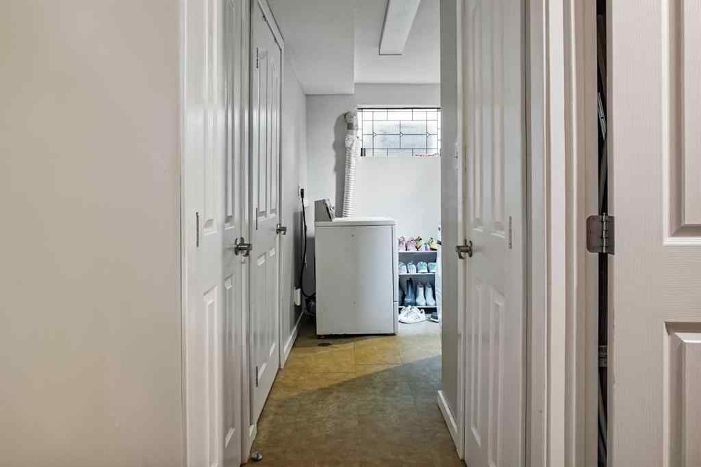MLS® A2255851 - 518 21 Street S in Upper Eastside Lethbridge, Residential