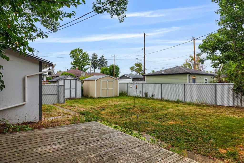 MLS® A2255851 - 518 21 Street S in Upper Eastside Lethbridge, Residential