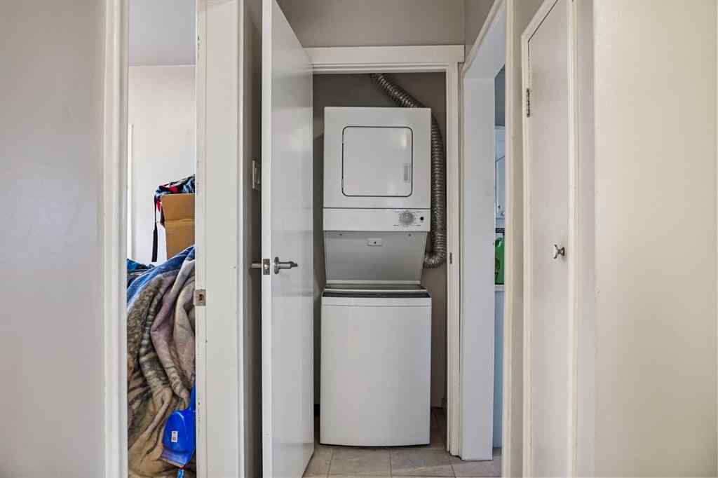 MLS® A2255851 - 518 21 Street S in Upper Eastside Lethbridge, Residential