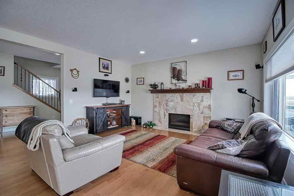 MLS® A2255852 - 409 9 Street  in NONE Beiseker, Residential