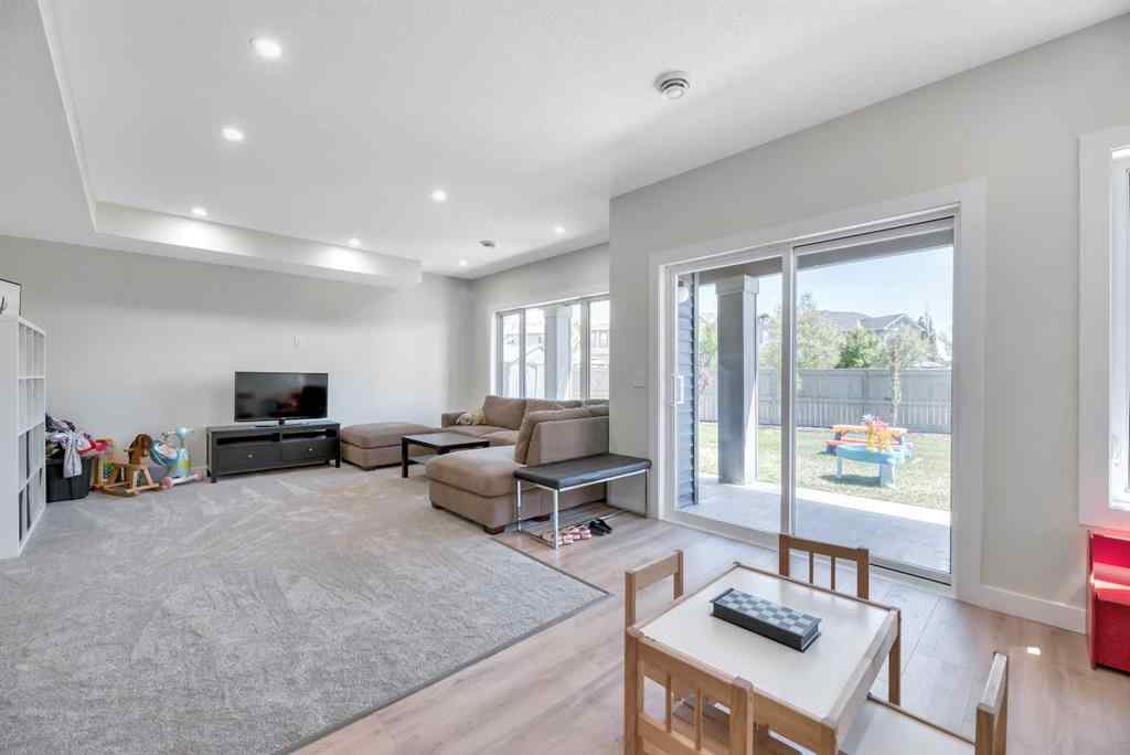MLS® A2255855 - 656 Reynolds Crescent SW in Coopers Crossing Airdrie, Residential