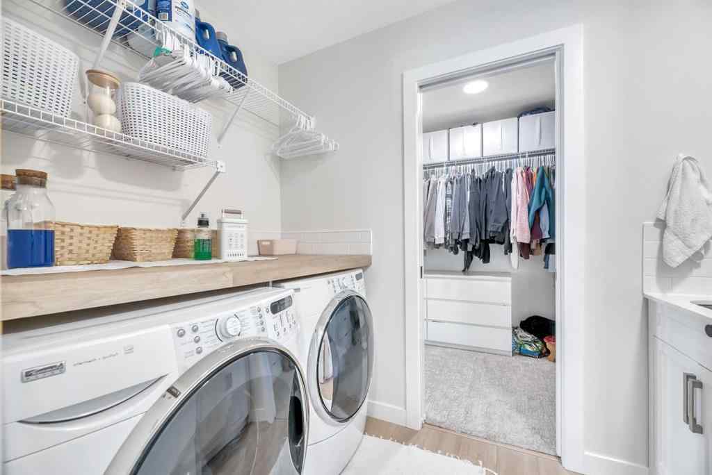 MLS® A2255855 - 656 Reynolds Crescent SW in Coopers Crossing Airdrie, Residential