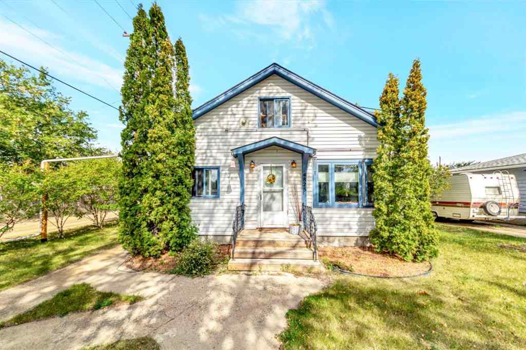MLS® A2255857 - 4828 42 Street  in Larsen Grove Lloydminster, Residential