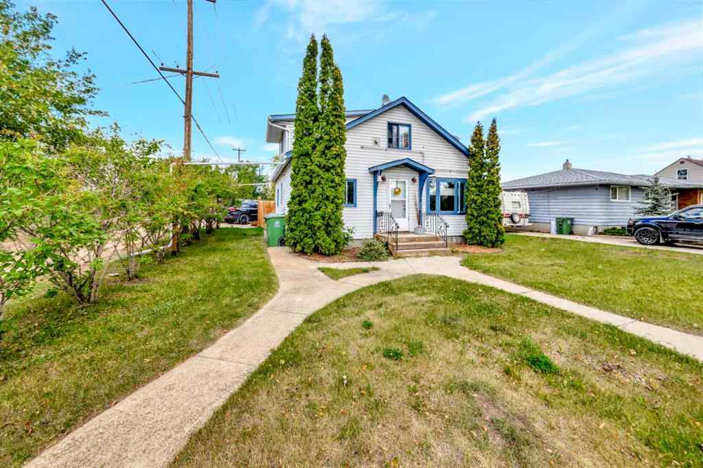 MLS® A2255857 - 4828 42 Street  in Larsen Grove Lloydminster, Residential