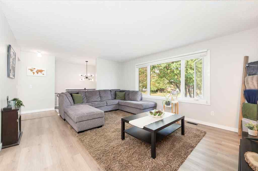 MLS® A2255861 - 143 Manora Drive NE in Marlborough Park Calgary, Residential