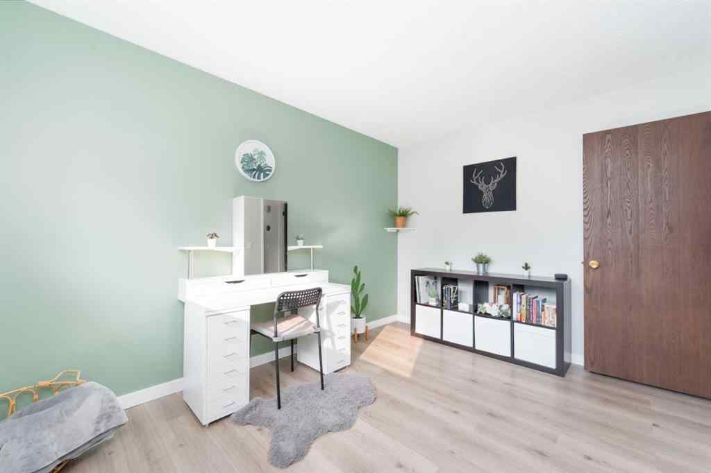 MLS® A2255861 - 143 Manora Drive NE in Marlborough Park Calgary, Residential