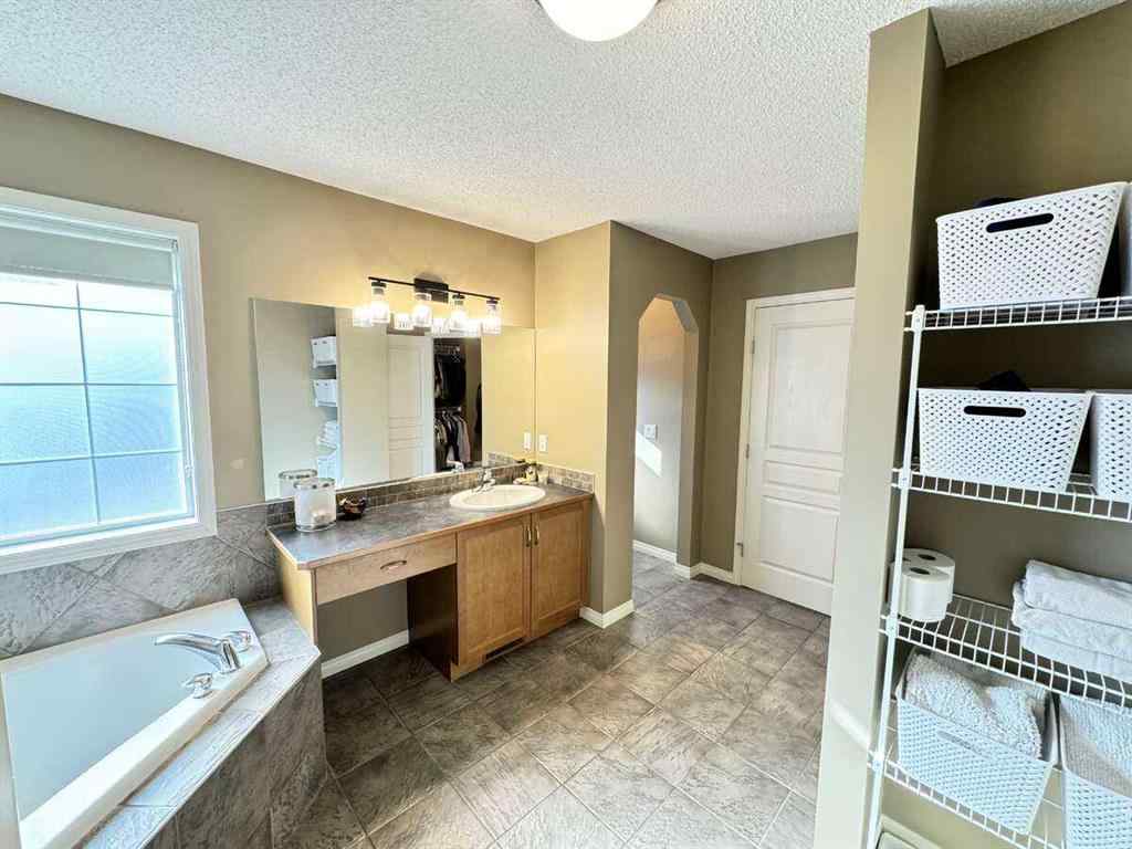 MLS® A2255866 - 360 Parkmere Green  in Westmere Chestermere, Residential