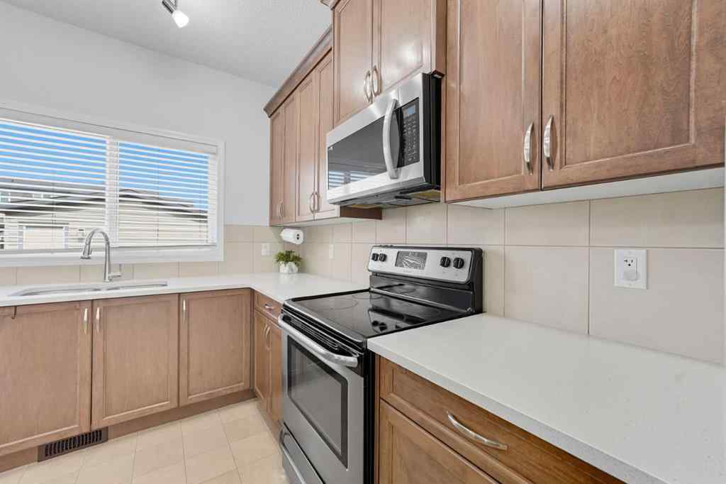 MLS® A2255868 - 532 Midtown Street SW in Midtown Airdrie, Residential