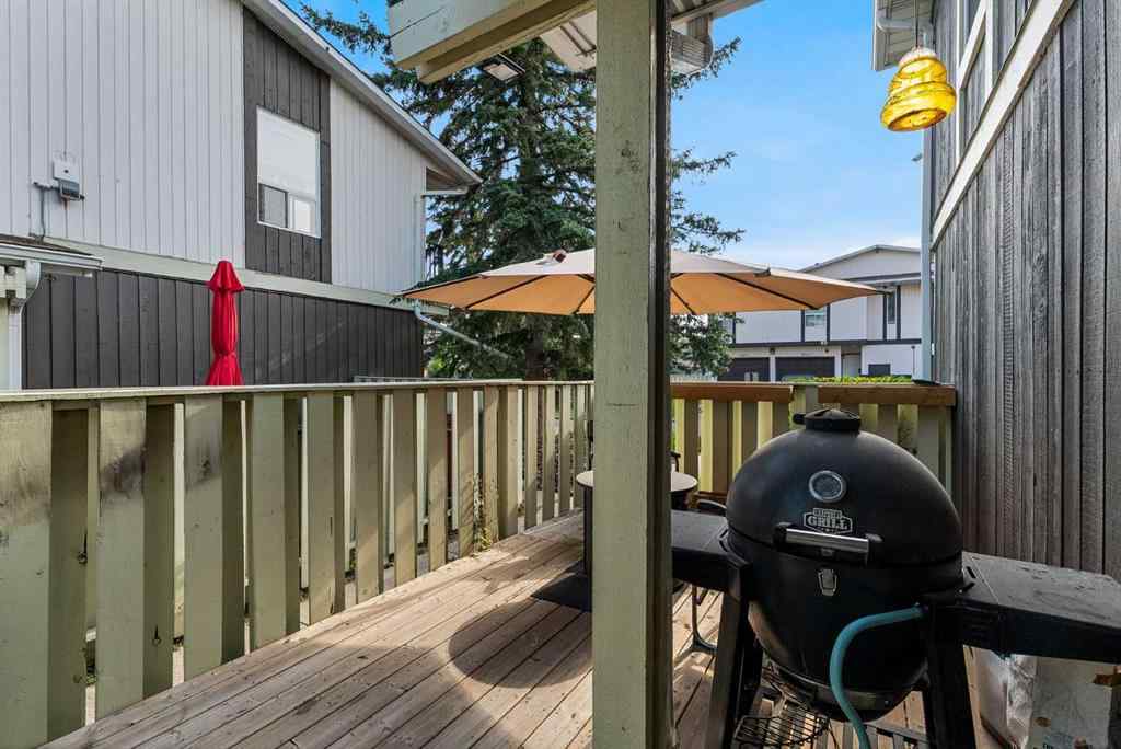 MLS® A2255870 - Unit #302 544 Blackhorn Road NE in Thorncliffe Calgary, Residential