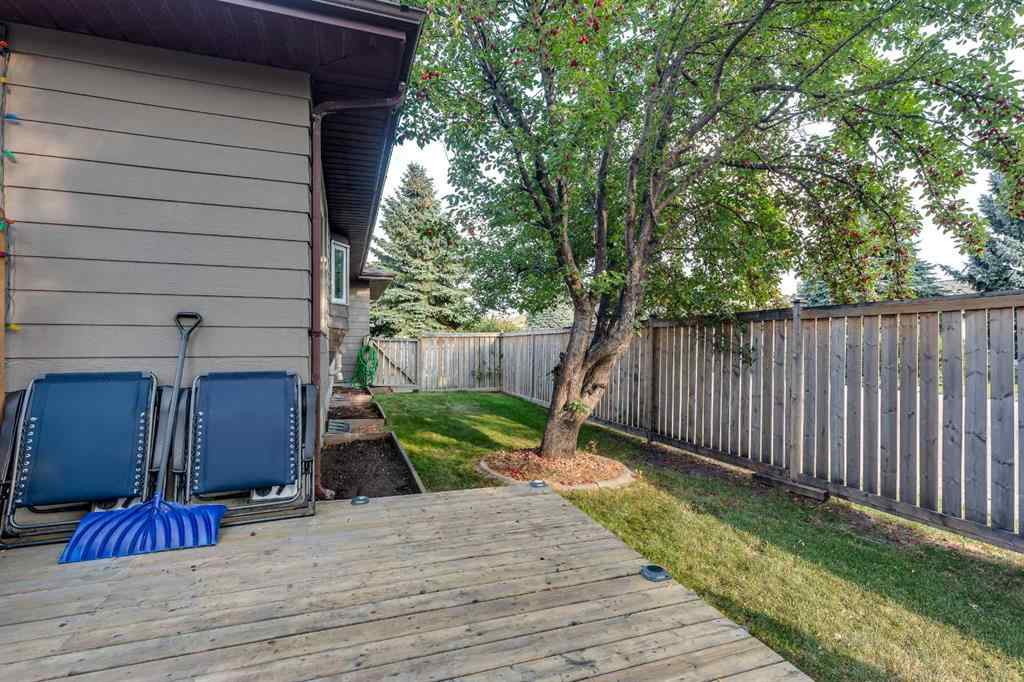 MLS® A2255872 - 48 Alton Close  in Anders South Red Deer, Residential