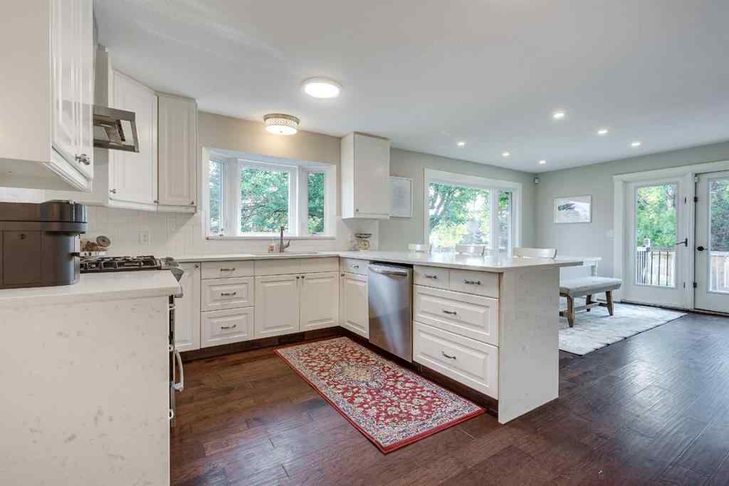 MLS® A2255872 - 48 Alton Close  in Anders South Red Deer, Residential