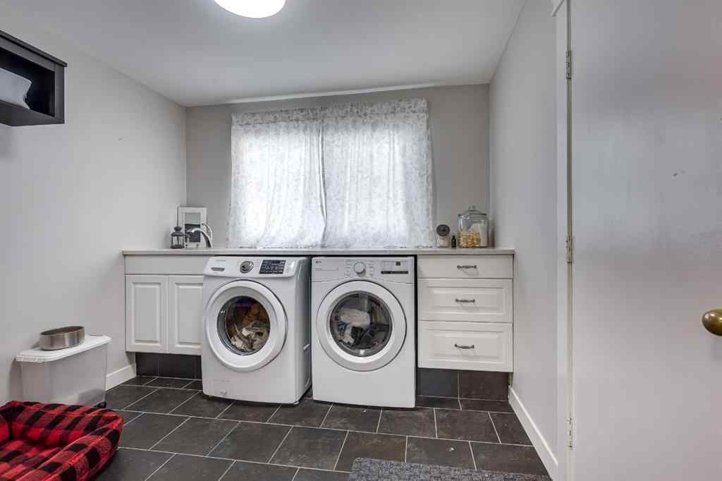 MLS® A2255872 - 48 Alton Close  in Anders South Red Deer, Residential