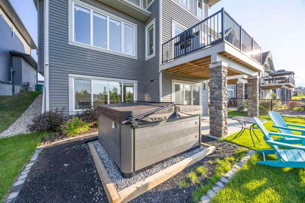 MLS® A2255875 - 656 Bayview Way SW in Bayview Airdrie, Residential