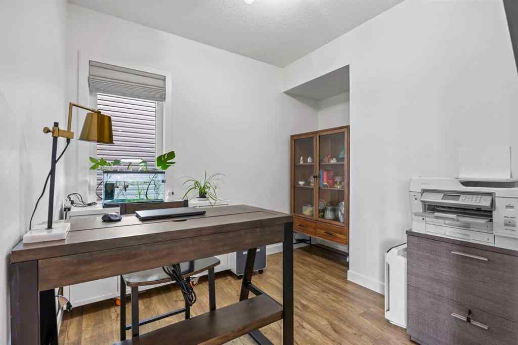 MLS® A2255875 - 656 Bayview Way SW in Bayview Airdrie, Residential