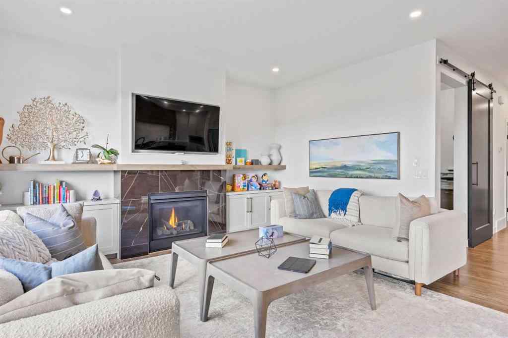 MLS® A2255875 - 656 Bayview Way SW in Bayview Airdrie, Residential