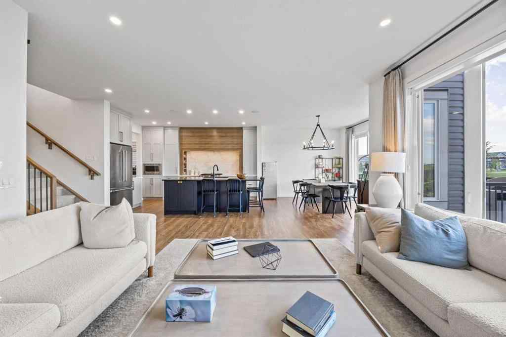 MLS® A2255875 - 656 Bayview Way SW in Bayview Airdrie, Residential