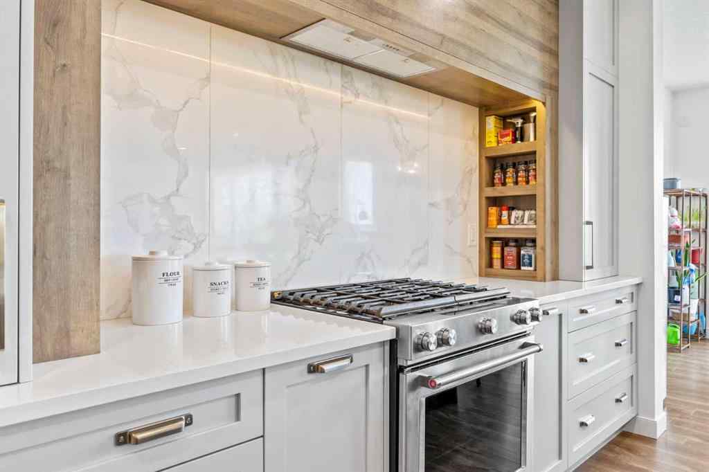 MLS® A2255875 - 656 Bayview Way SW in Bayview Airdrie, Residential