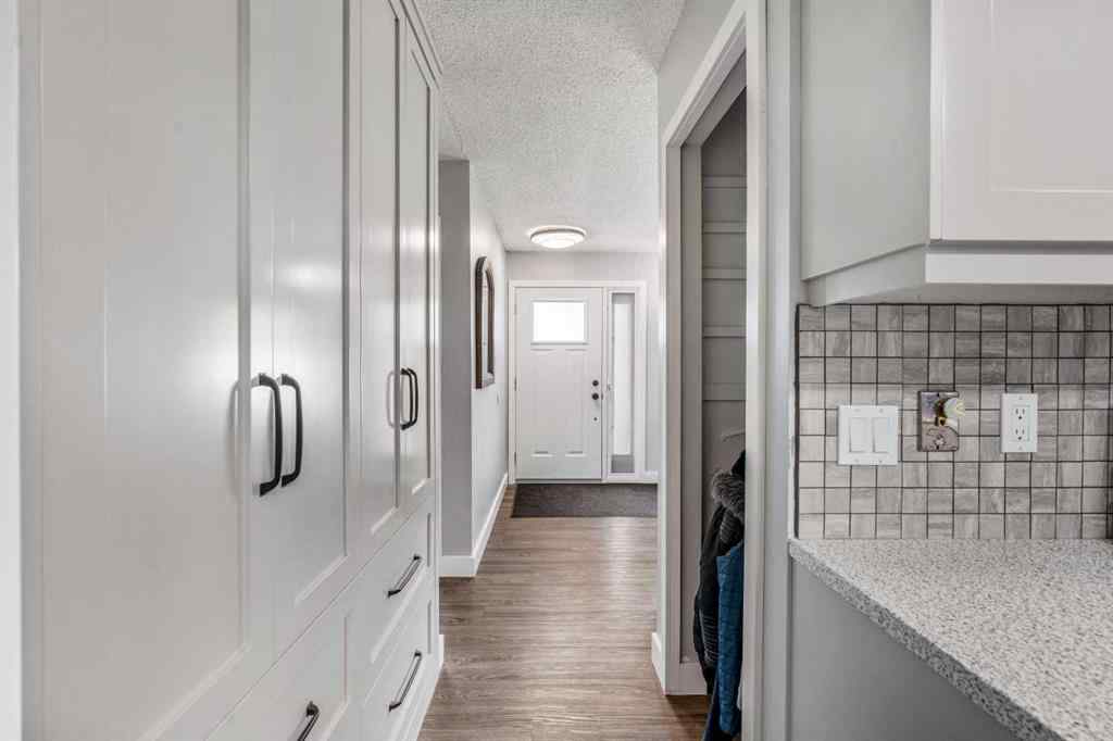 MLS® A2255876 - 4820 62 Avenue  in NONE Taber, Residential