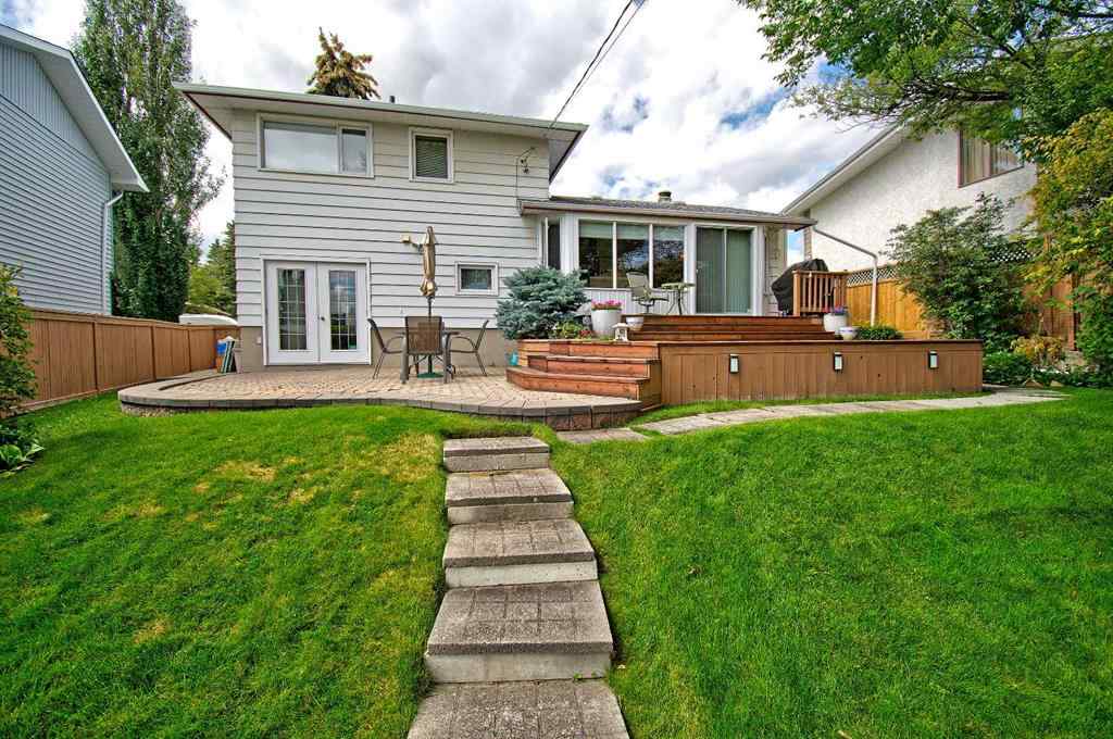 MLS® A2255879 - 4808 Nordegg Crescent NW in North Haven Calgary, Residential