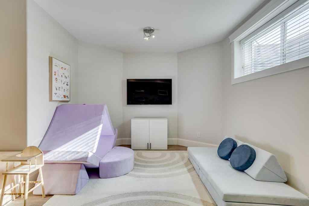 MLS® A2255880 - 136 Falcon Drive  in Eagle Ridge Fort McMurray, Residential