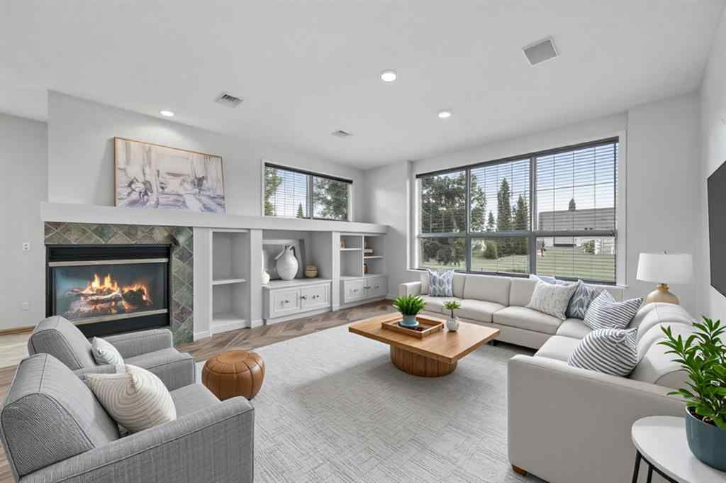 MLS® A2255881 - 7 Crestmont Drive SW in Crestmont Calgary, Residential
