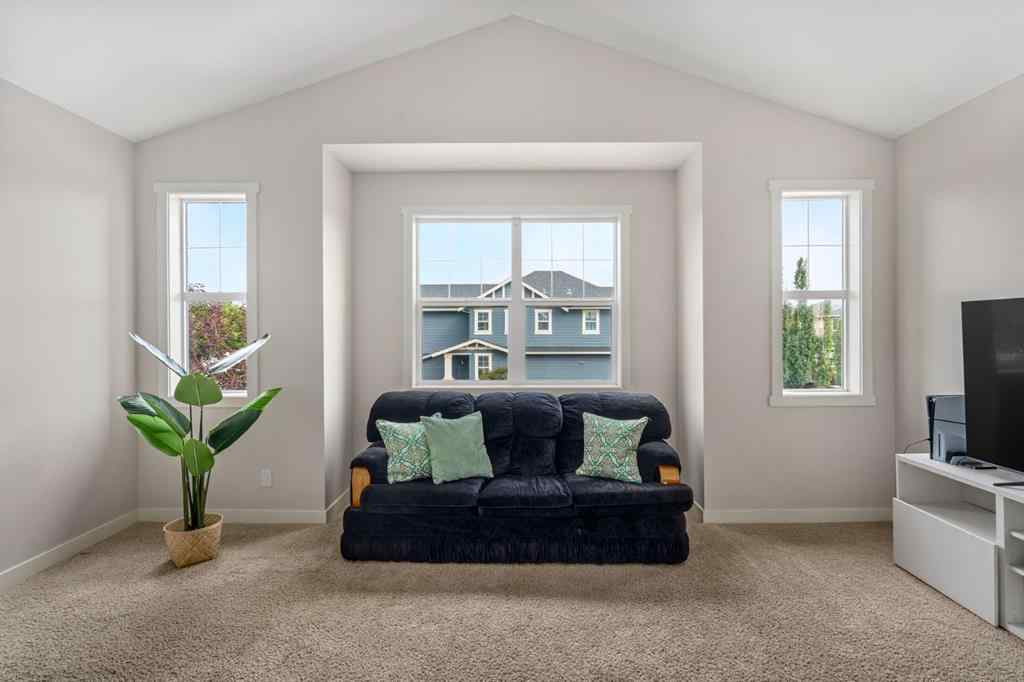 MLS® A2255882 - 53 Williamstown Green NW in Williamstown Airdrie, Residential