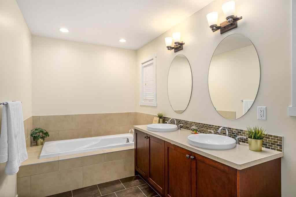 MLS® A2255882 - 53 Williamstown Green NW in Williamstown Airdrie, Residential