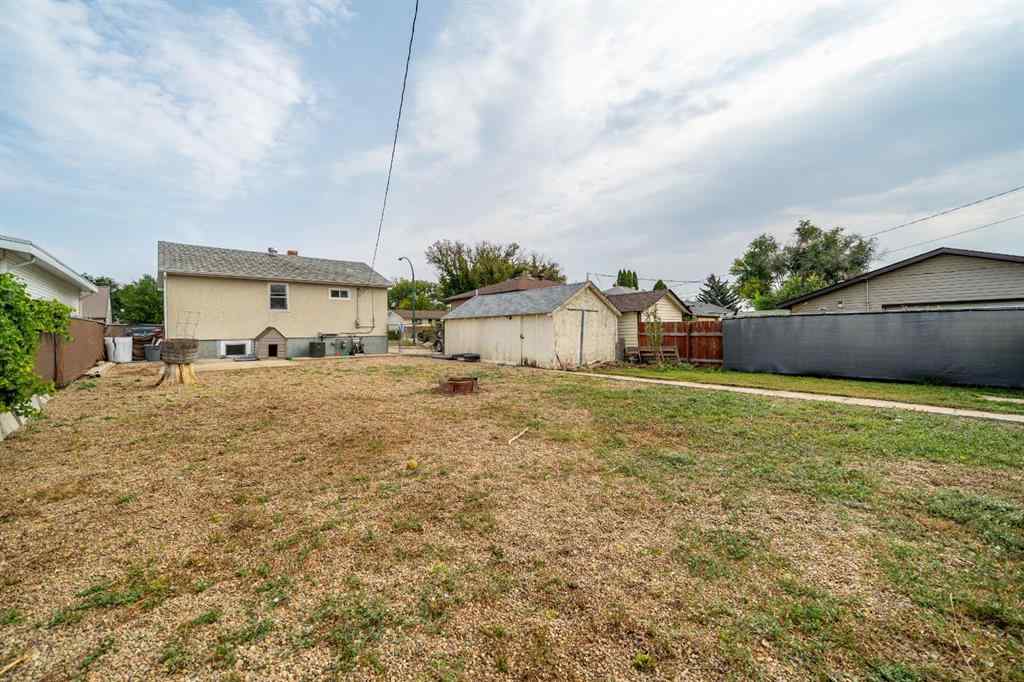 MLS® A2255883 - 316 2 Street SE in NONE Redcliff, Residential