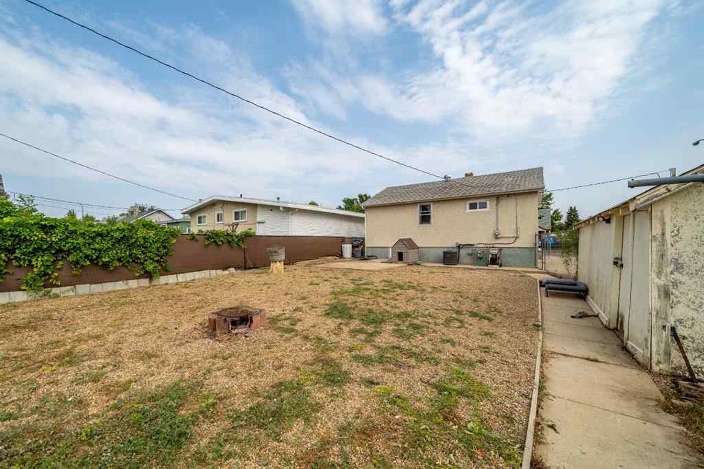 MLS® A2255883 - 316 2 Street SE in NONE Redcliff, Residential