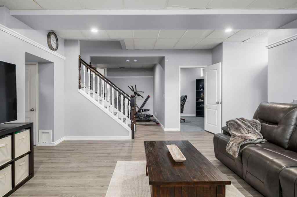 MLS® A2255885 - 606 Downey Place  in Downey Ridge Okotoks, Residential
